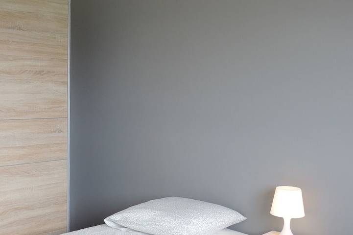 Location de vacances pour 8 personnes, avec terrasse et jardin dans Plage Du Steir Penmarc H - 4