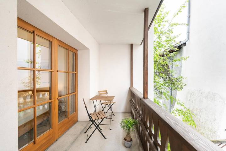 Ganze Wohnung, Studio - Second Floor in Spinas, Bever