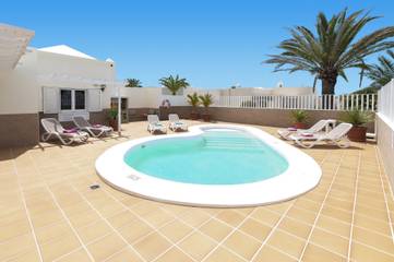 Villa for 6 People in Playa Matagorda, Tías, Photo 2