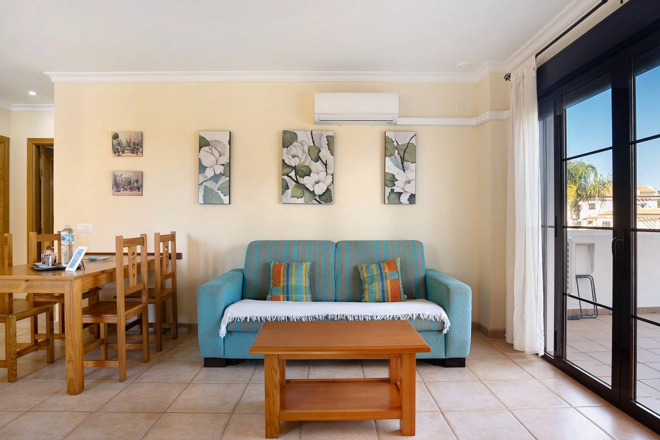Ganze Wohnung, Ferienwohnung '1ª Pl Coto De Santi Petri 159' mit Gemeinschaftspool, Wlan und Klimaanlage in Playa La Barrosa, Chiclana de la Frontera