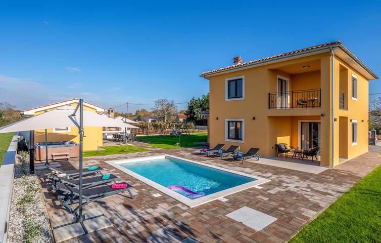 Ferienhaus für 8 Personen, mit Terrasse - 1