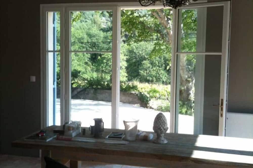 Mas Provencal - In de buurt van de abdij van Gordes en Senanque in Venasque, Parc naturel régional du Mont-Ventoux