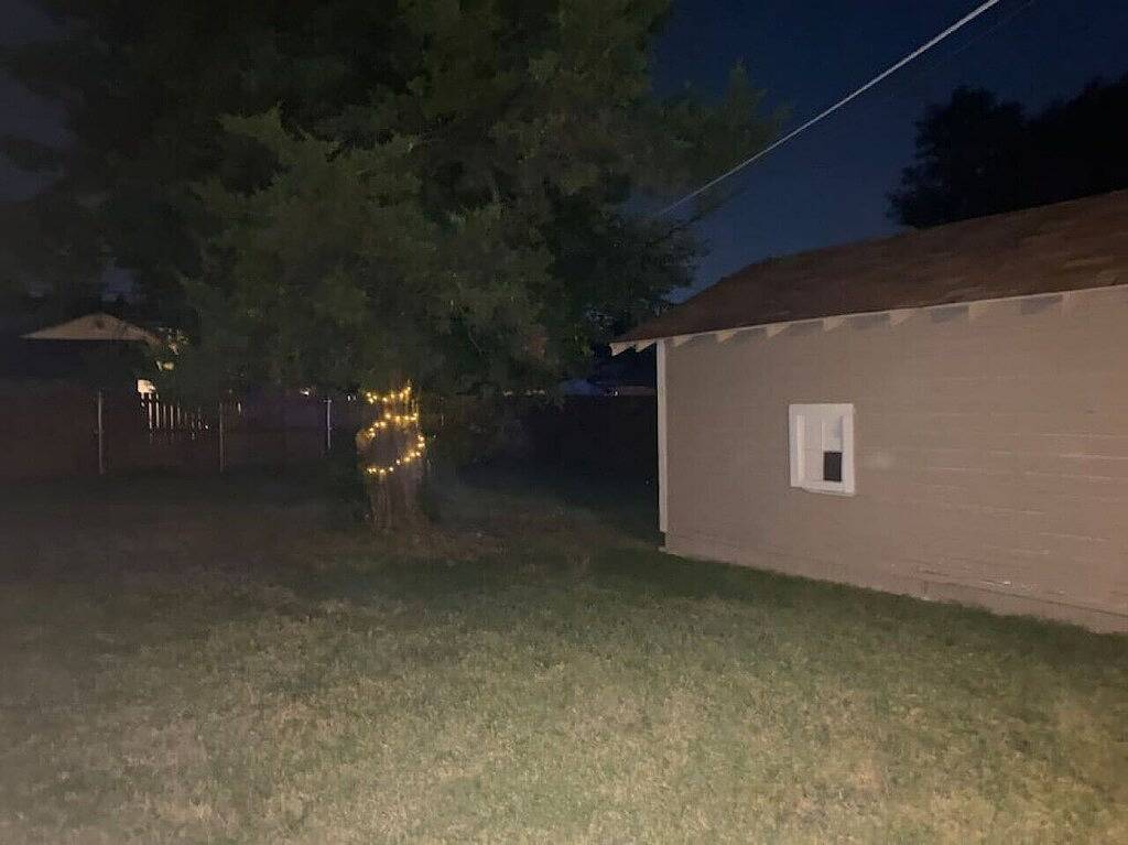 Boho 2-Bed Bungalow in Delano – 2 Kings, Pet-Friendly, Large Fenced Yard, Near Downtown. in Wichita, Kansas