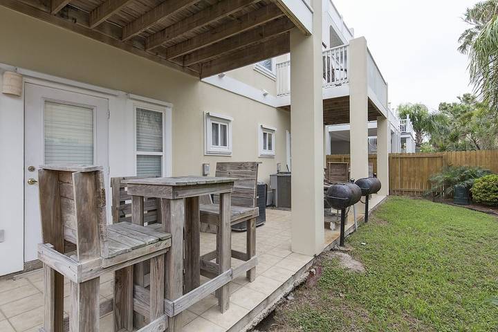 Vacation home for 10 people, with balcony in South Padre Island