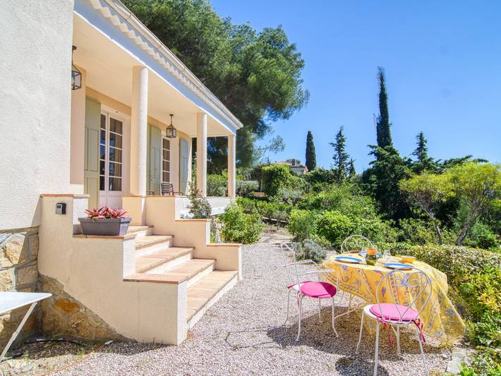 Le Farigoulo in Sanary-sur-Mer, Côte méditerranéenne (France)