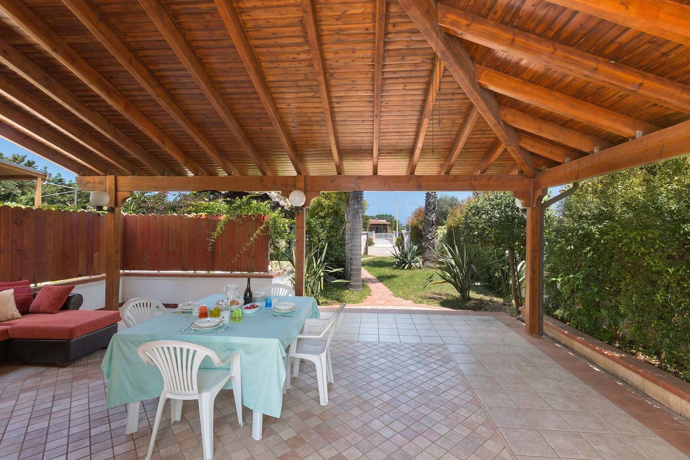 Villa Zen Garden by Barbarhouse in Torre Dell'orso, Provincia de Lecce