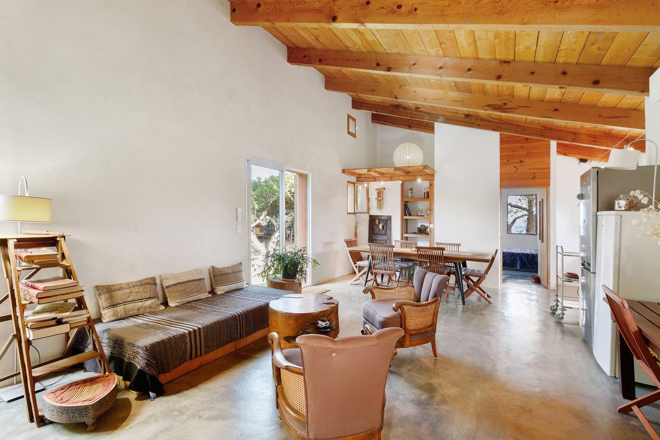 Casa Pargulitu: Mehr als ein großes Ferienhaus – ein authentischer Lebensort in Serra-di-Ferro, Ajaccio und Umgebung