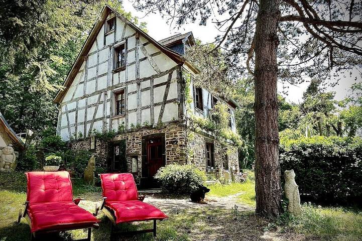 Ferienhaus für 7 Personen, mit Terrasse und Garten