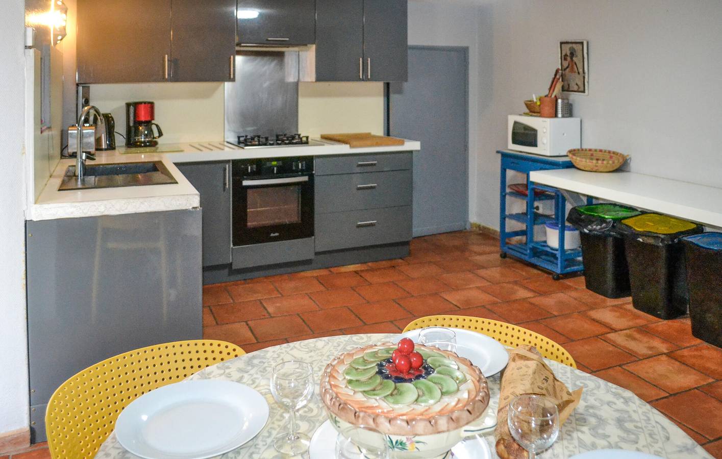Appartement de luxe avec piscine et parking à Fauroux - seulement 2km du centre ville in Fauroux, Quercy
