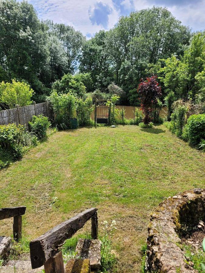 Location de vacances pour 4 personnes, avec jardin et vue à Beaumont-sur-Sarthe - 3