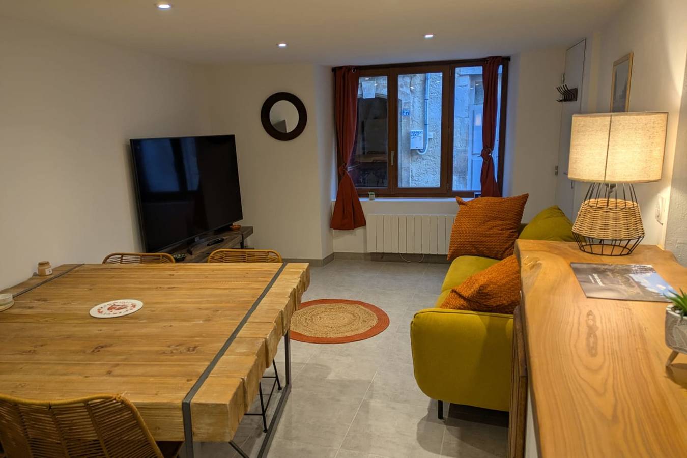 Ganze Wohnung, La Cachette Floracoise - Cosy T2 au cœur de Florac • Centre & calme in Florac-Trois-Rivières, Cevennen