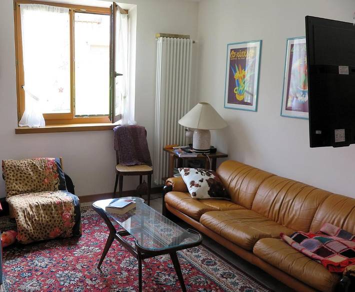 Gîte pour 7 personnes, avec jardin et vue, animaux acceptés dans Serrada - 4