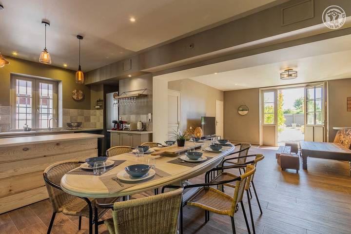 Gîte pour 10 personnes, avec jardin à Chambéry - 4