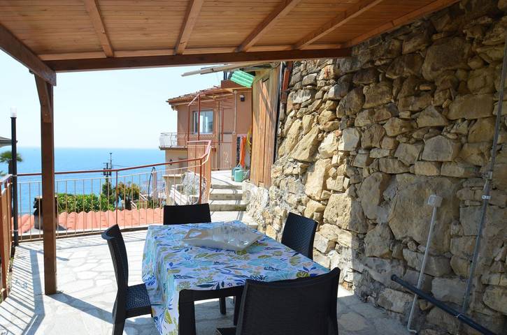 Gîte pour 5 personnes, avec jardin à Bordighera - 4