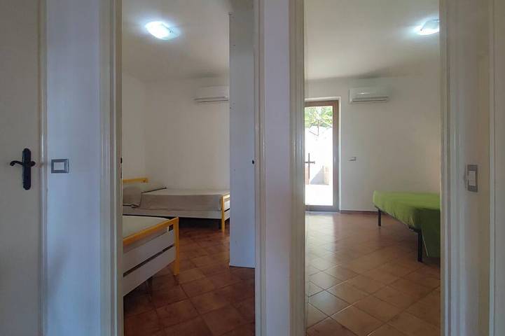2 bedroom amazing home in Gioiosa Marea in Calava, Gioiosa Marea