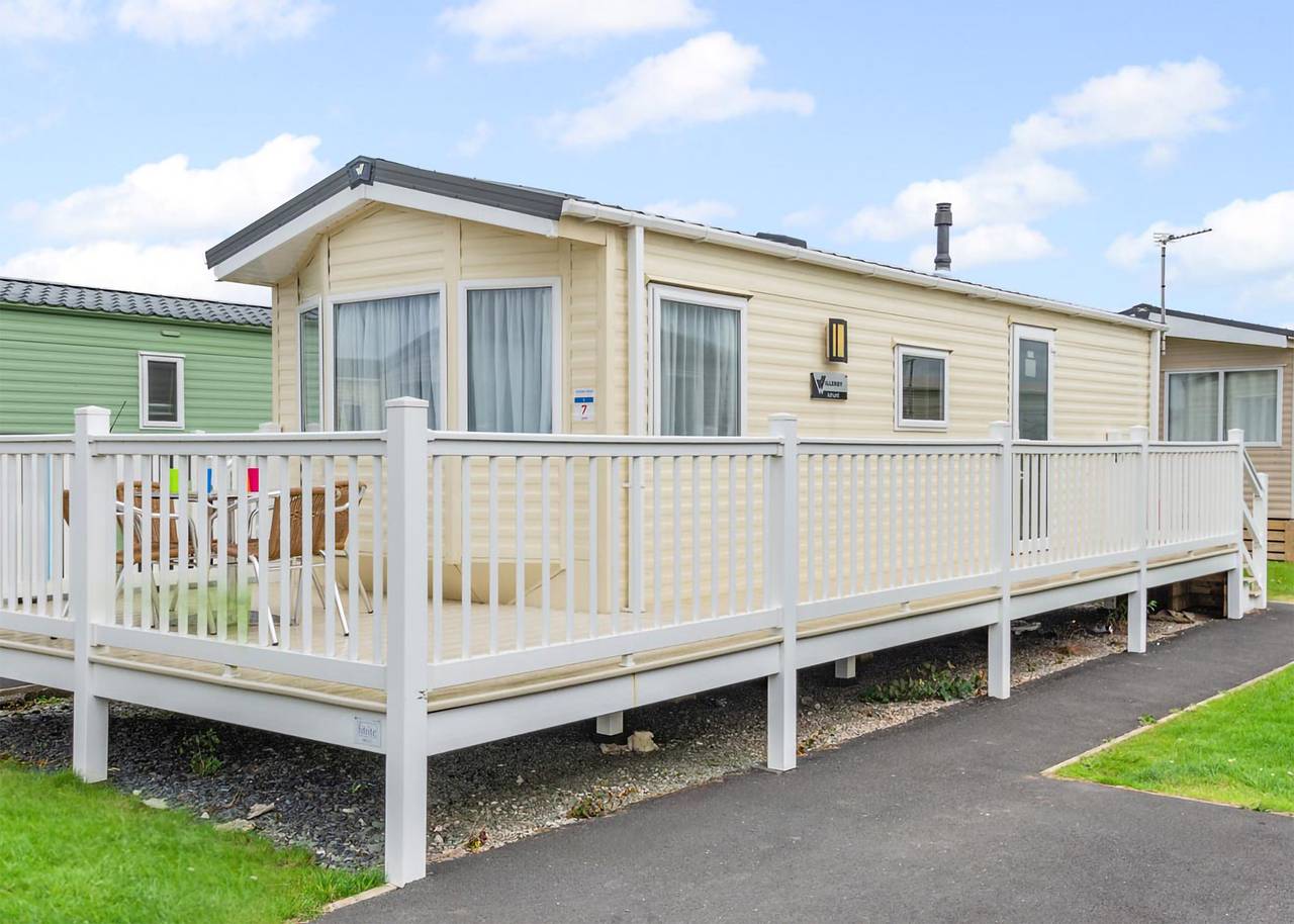 Caravan for 4 People in Burgh Castle, Great Yarmouth