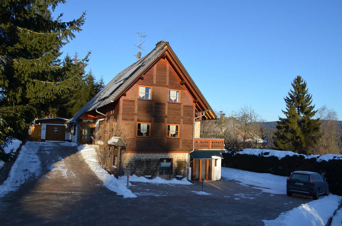 Apartamento vacacional entero, Apartamento de vacaciones para 4 personas con balcón in Suedlicher Schwarzwald, Feldberg