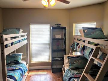 Vacation House for 8 Guests in Mississippi Gulf Coast, Mississippi, Picture 1