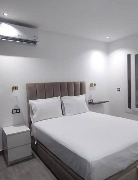 Gîte pour 4 personnes, avec vue ainsi que vue sur le lac et jardin dans Martil - 2