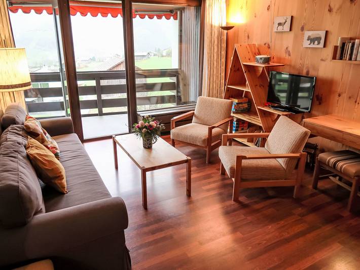 Ferienwohnung für 4 Personen, mit Balkon und Garten sowie Ausblick in Graubünden - 2
