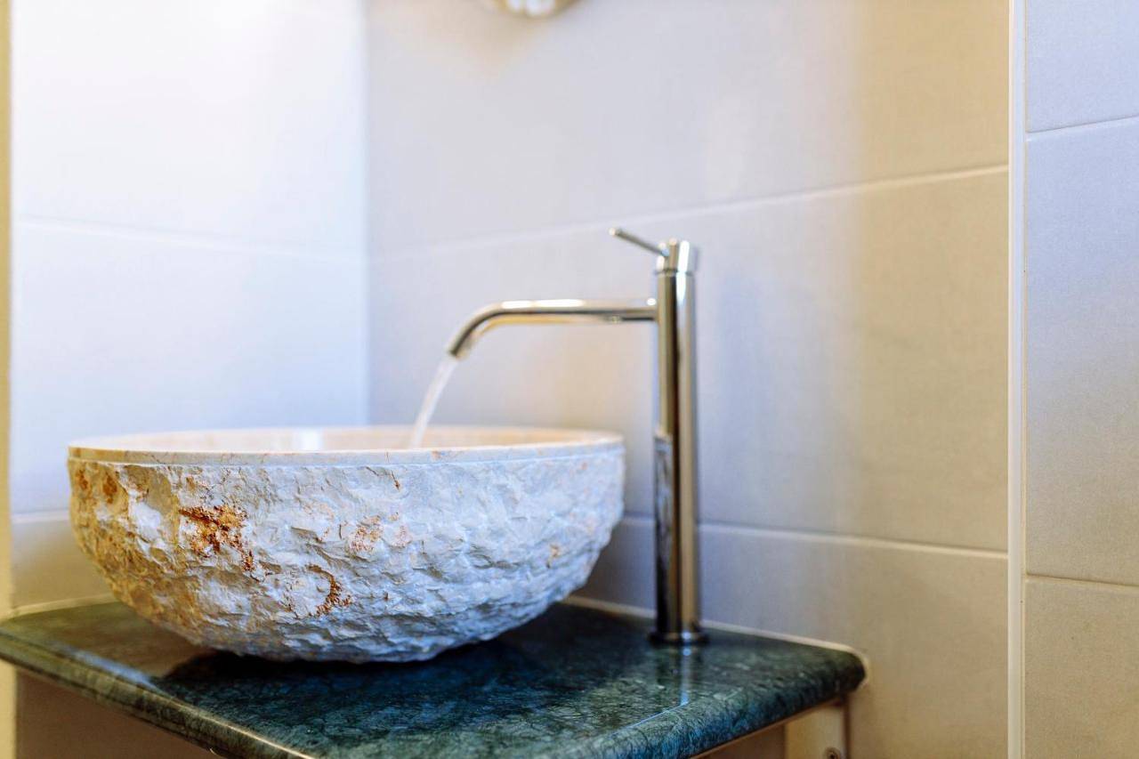 Come Nelle Favole the Classic B&B in Toirano, Riviera di Ponente