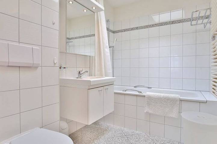 Ganze Wohnung, Auf der Matta C22 Appartement/Fewo, Dusche oder Bad, Wc 3-Zimmerwohnung in Davos Platz 1, Davos