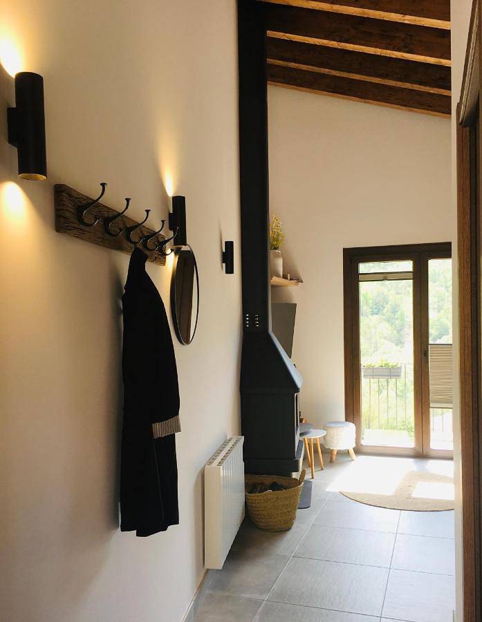 Casa rural para 4 personas, con terraza y vistas, Se admiten mascotas en Ripollès - 3