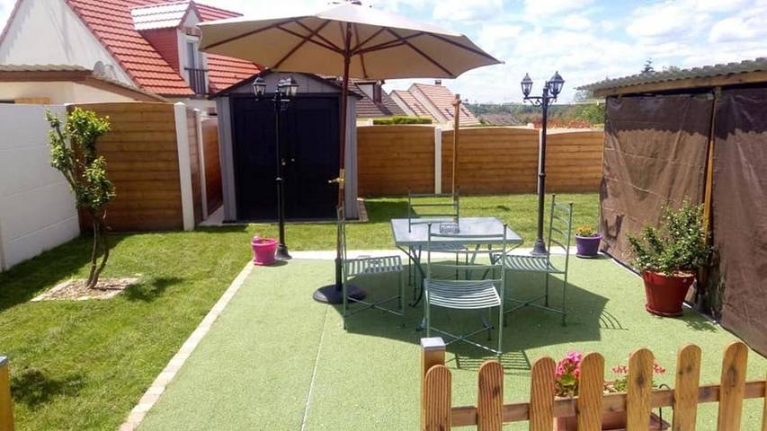 Location de vacances pour 4 personnes, avec jardin à La Ferté-Saint-Aubin - 2