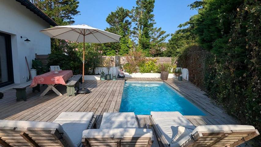 Chambre d’hôte pour 3 personnes, avec piscine ainsi que jardin et vue à Bidart - 2