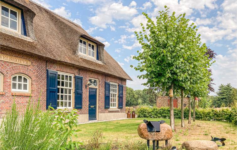 Ferienhaus für 8 Personen mit Terrasse in Loon op Zand, Nordbrabant