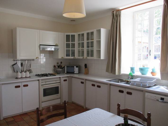 Gîte pour 6 personnes, avec jardin à Pléhédel - 3