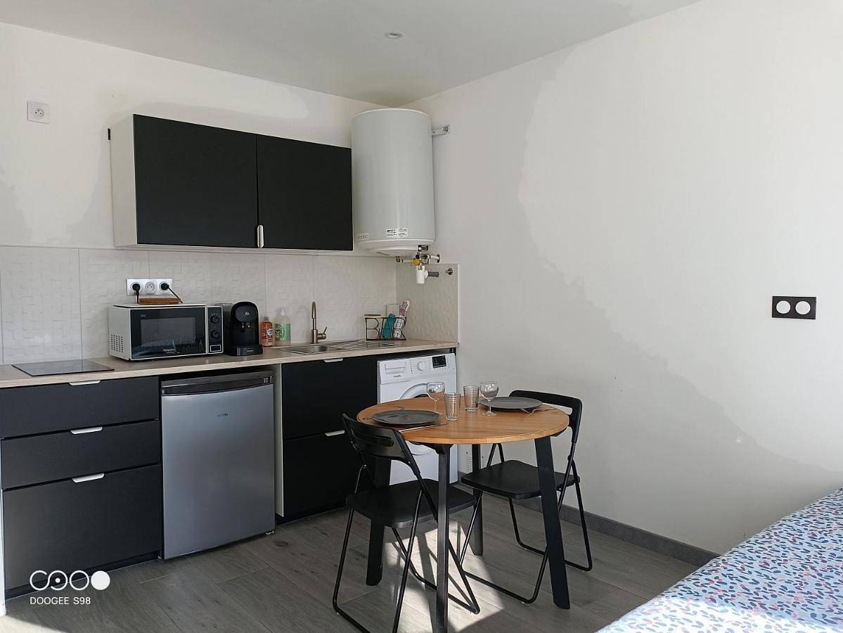 Appartement entier, Studio 2 in Moirans-en-Montagne, Parc naturel régional du Haut-Jura