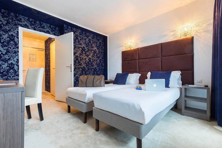 Hôtel pour 2 personnes, avec balcon dans Courchevel 1850 - 2