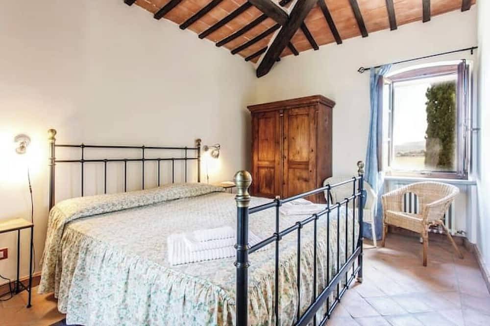 Il Custode (Lillà) – Un angolo di pace nel cuore di un parco secolare in Marsciano, Perugia e dintorni