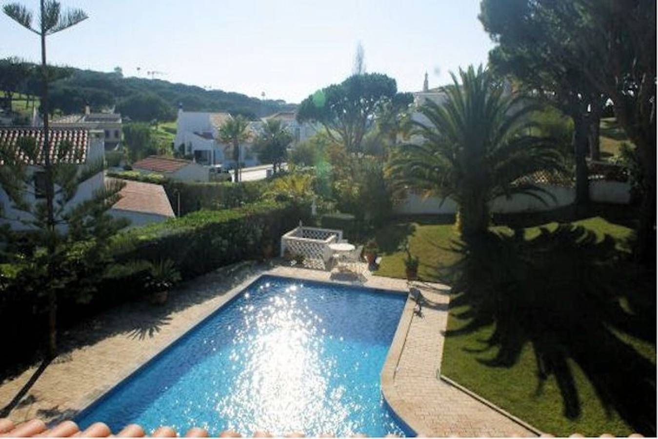 Villa Quadradinhos 3Q, 4-bedroom villa with Private Pool, Ac, Short Walk to Praca in Vale do Lobo, Almancil