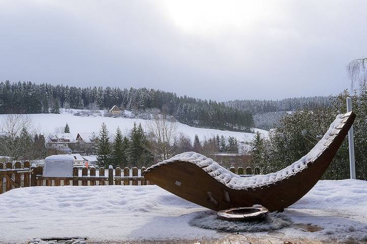 Ferienhaus für 10 Personen, mit Sauna und Garten in Unterkirnach