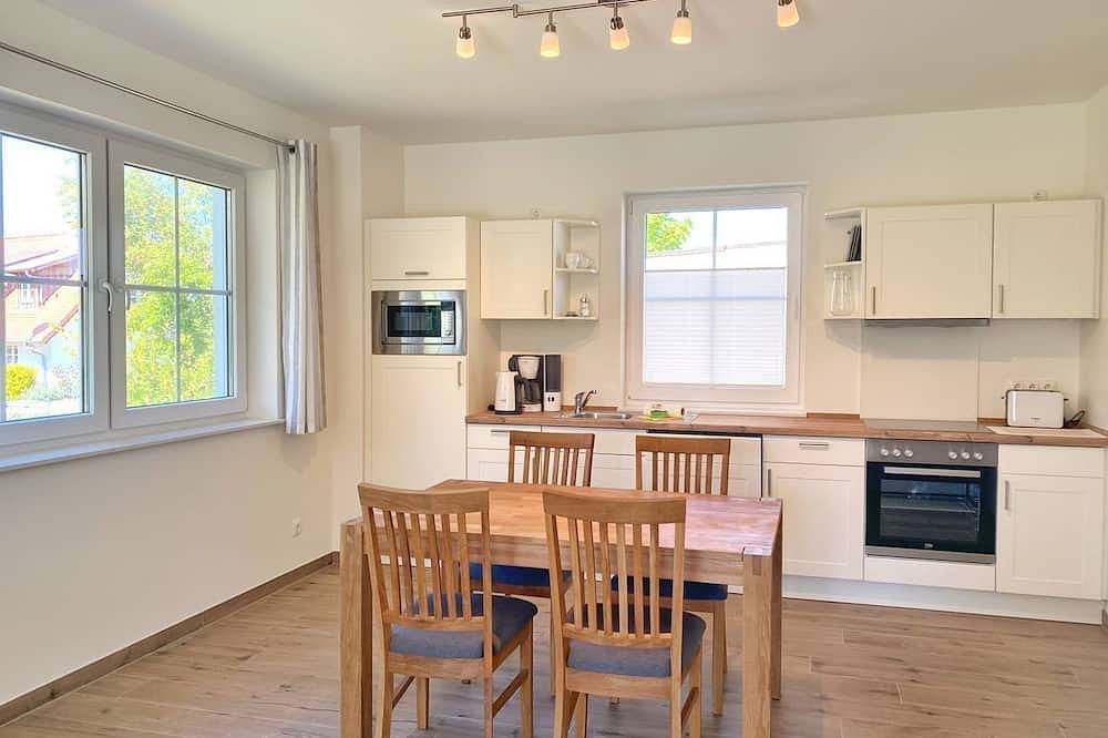 Ganze Wohnung, Ferienwohnung \"Heimathafen\" in Polchow, Glowe