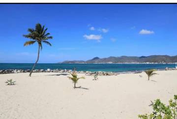 Gîte pour 4 personnes, avec jardin ainsi que piscine et vue dans Nettlé Bay