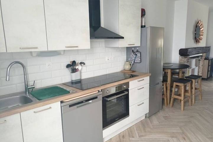 Location de vacances pour 6 personnes, avec jardin à Mesnil-Saint-Père