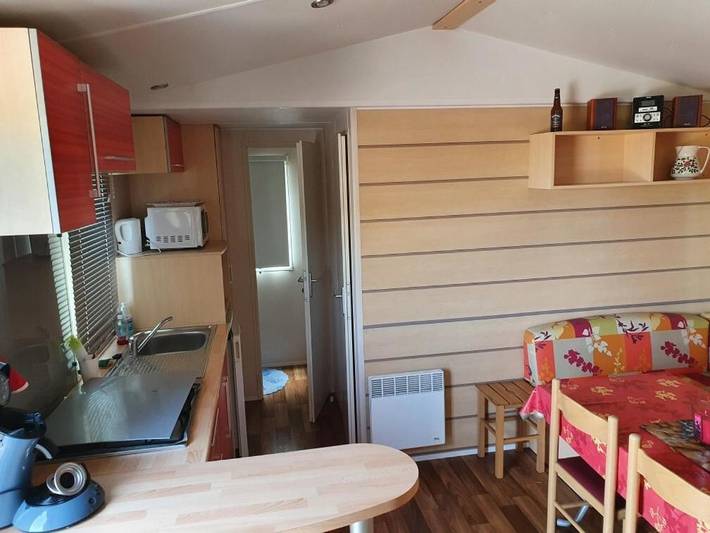 Camping pour 6 personnes, avec jardin ainsi que terrasse et piscine à Meschers-sur-Gironde - 3