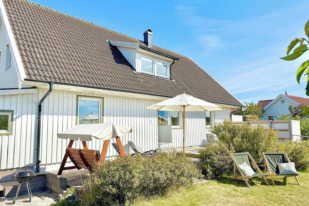 Villa Svea - Spacious island living stay near city in Göteborg, Göteborgs skärgård