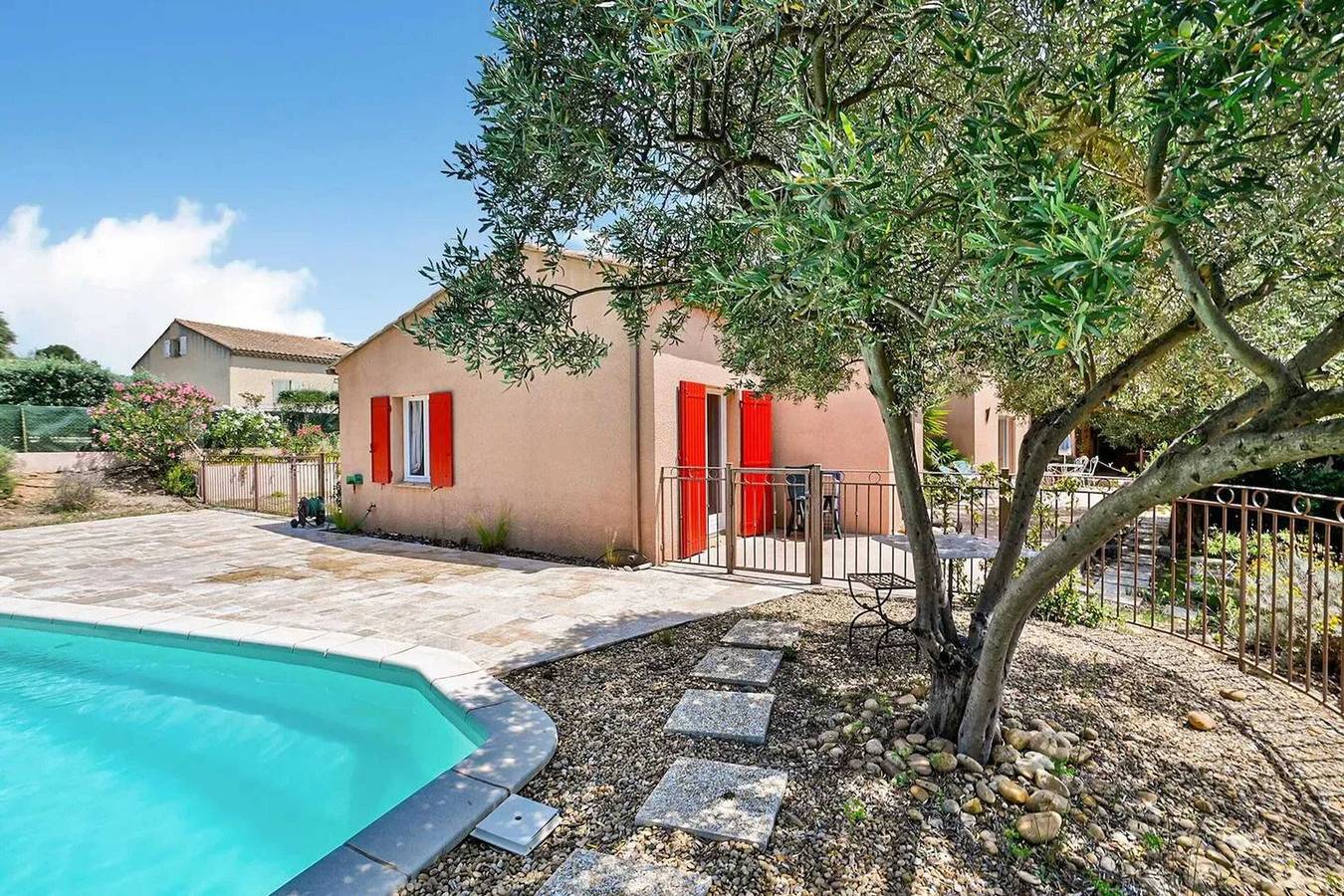 Encantadora Villa en Eyragues con Piscina in Eyragues, Region de Arles
