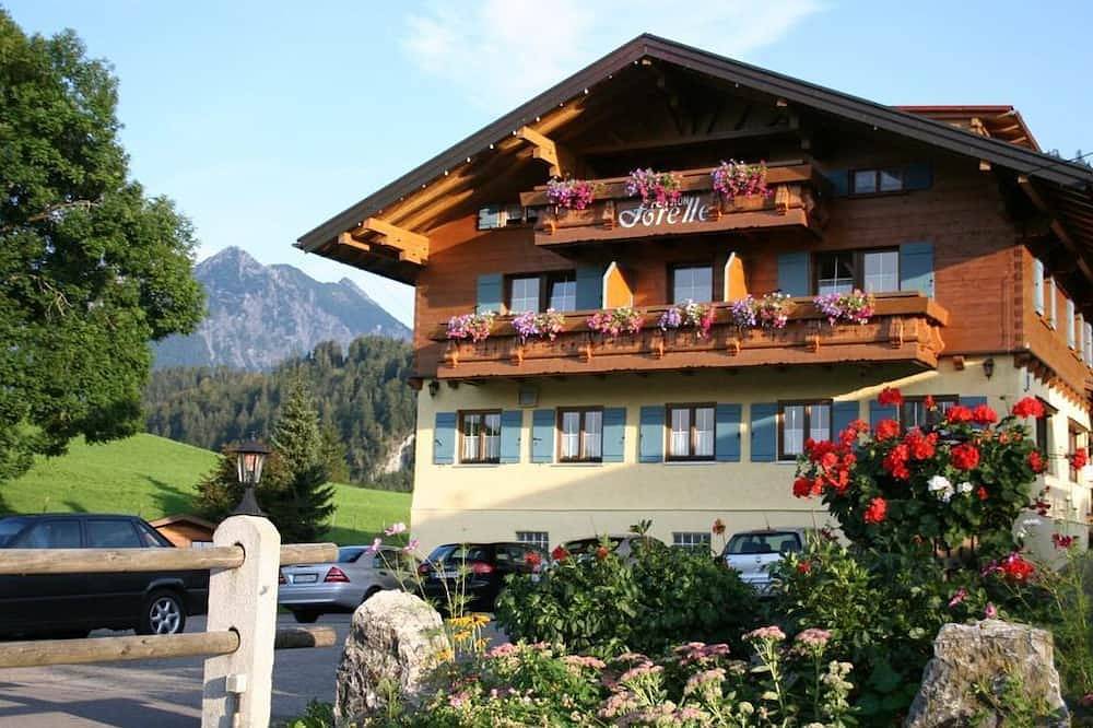 Einzelzimmer mit Etagendusche - Pension Forelle in Obermaiselstein, Bayerisch Schwaben