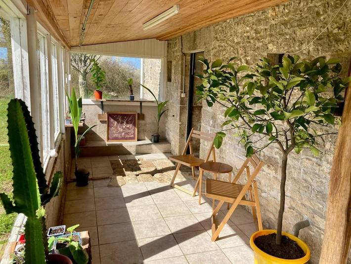 Gîte pour 7 personnes, avec jardin ainsi que piscine et terrasse à Chassiecq