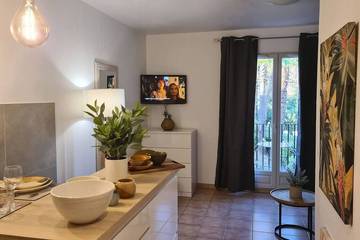 Gîte pour 2 personnes, avec balcon à Mouans-Sartoux