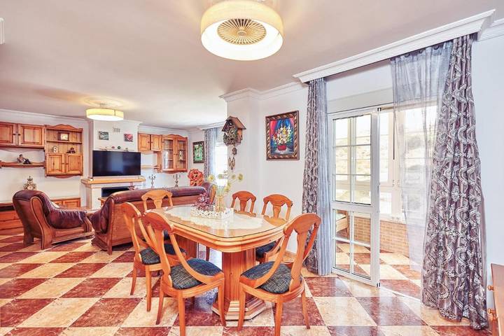 Apartamento de vacaciones para 8 personas, con jardín y terraza - 1