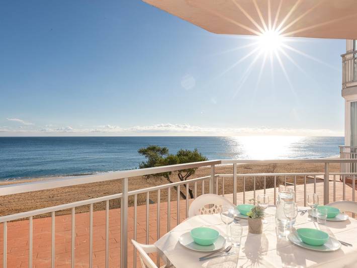 Apartamento vacacional entero, Vistas de ensueño en primera linea Platja d'Aro in Platja d'Aro, Costa Brava
