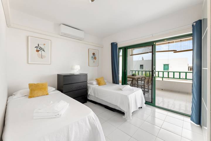 Apartamento entero, Home2Book Terrace & Pool Retreat, Costa Teguise in Playa Bastián, Teguise