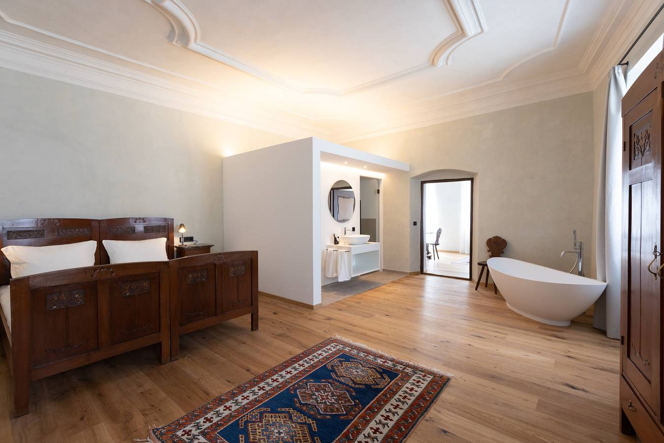 Ganze Wohnung, Ferienwohnung 'Ansitz Layshof Erlebach' mit Bergblick, Gemeinschaftsgarten und Wlan in Meran, Sarntaler Alpen