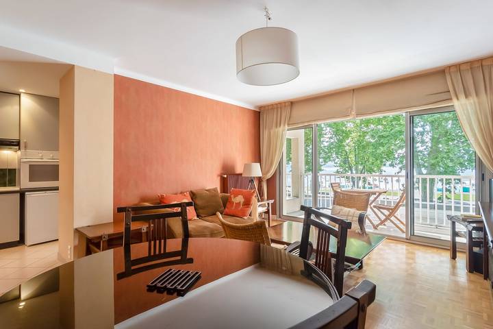 Ferienwohnung für 2 Personen, mit Terrasse und Seeblick in Annecy - 2